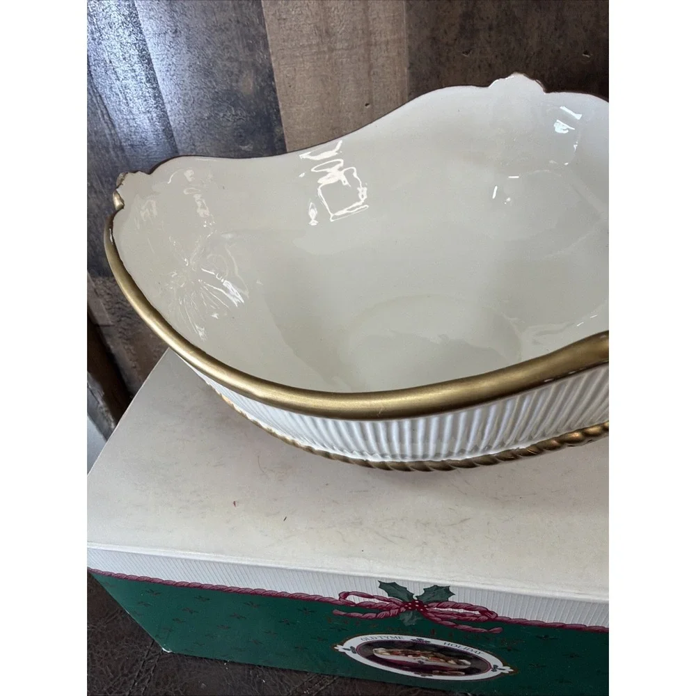 VTG 1989 Fitz Floyd Old Tyme Holiday Ceramic Bowl Ribbed Red‎ Gold Flawed w/ Box